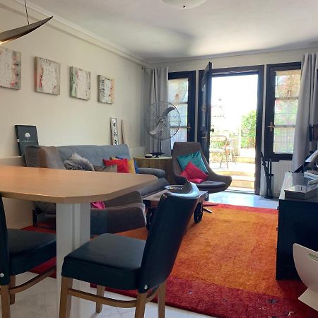 Gemuetliches Appartement In Ano Poli Tesalonika Bagian luar foto